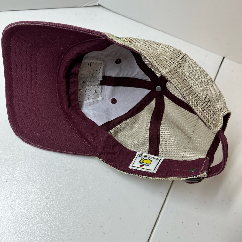 Mens 2019 Masters hat, Tiger Woods was the winner! Hard to find, features Bridge - Picture 9 of 11